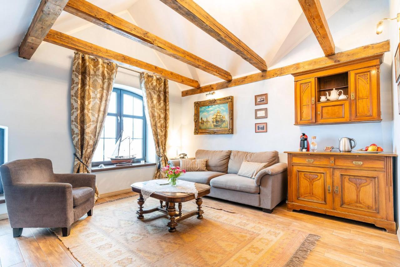 Hotel Folwark Karczemka Maldyty Esterno foto