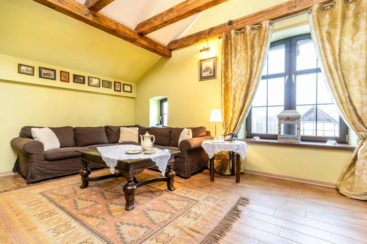 Hotel Folwark Karczemka Maldyty Esterno foto